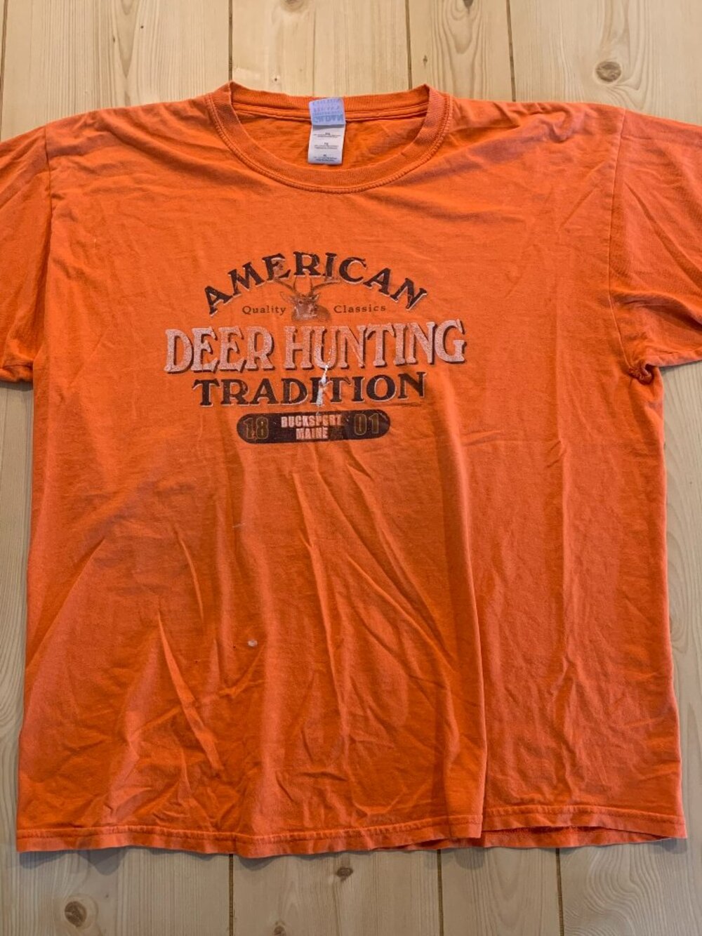 Vintage Y2K American Deer Hunting Tradition Bucksport Maine Tourist T-Shirt XL